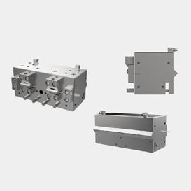 Lower die adjustment coating die head